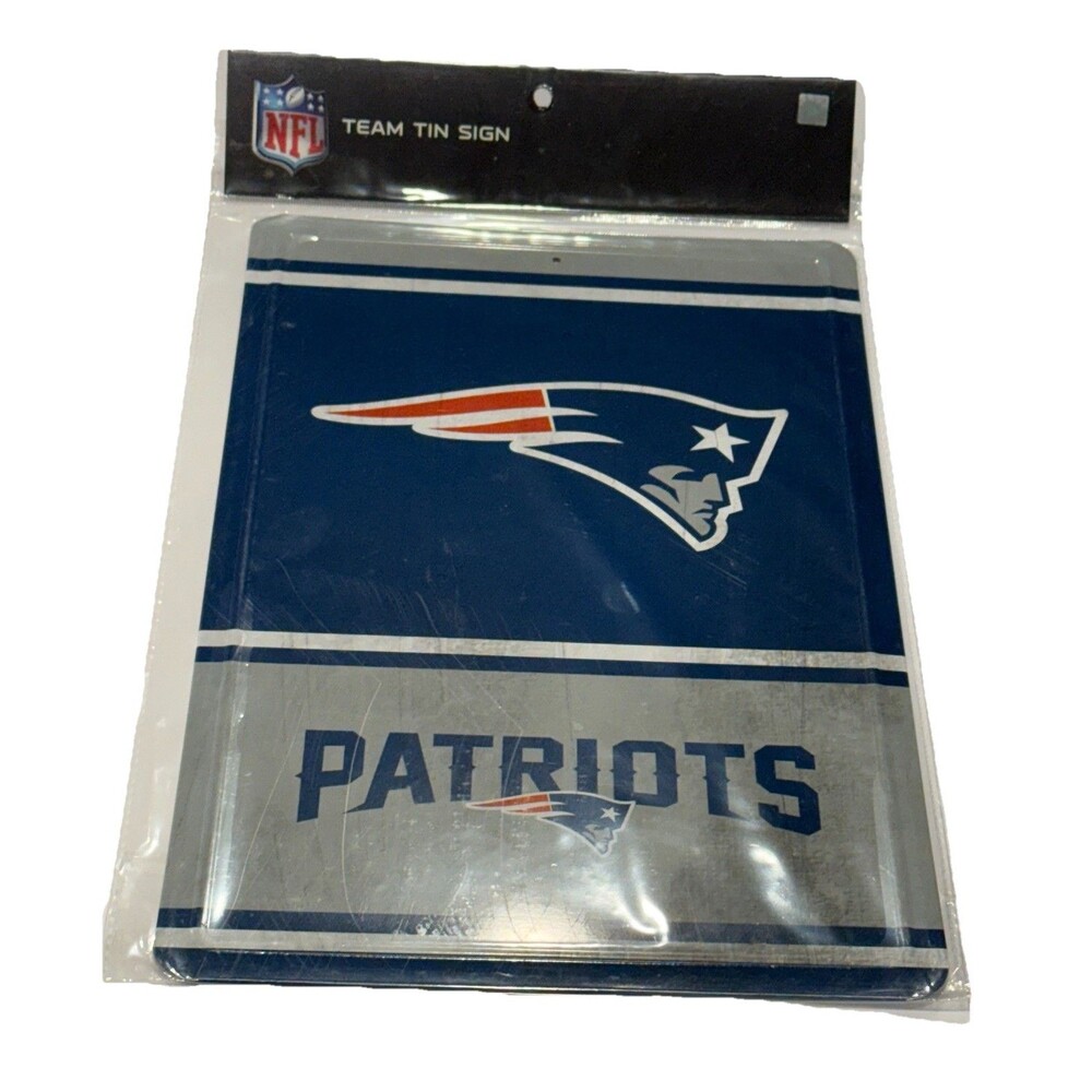 NFL TEAM LOGO METAL TIN SIGN 8 X 12 INCHES ( 4 TEAMS LEFT  )
